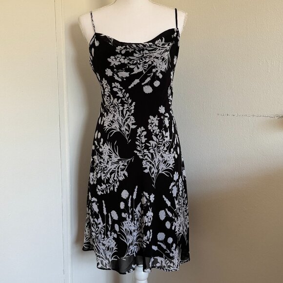 Two Piece Calvin Klein Floral Summer Dress Black and White - Picture 2 of 5